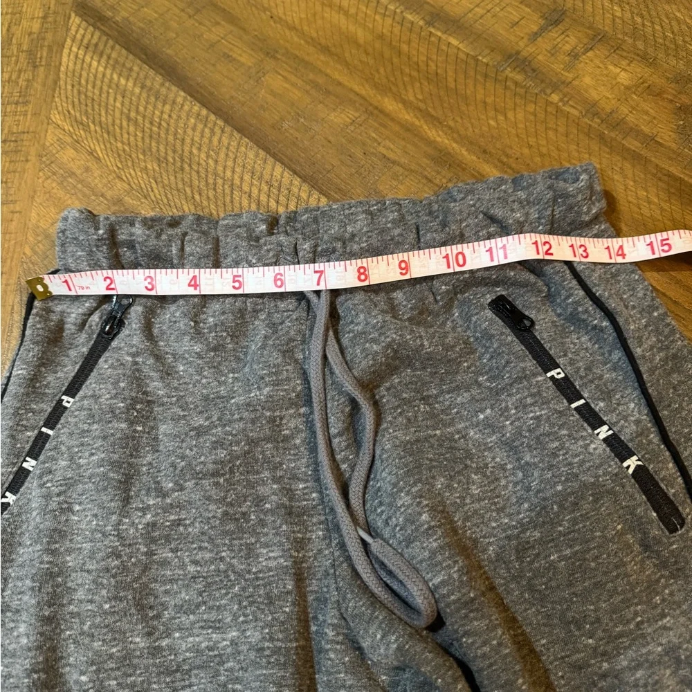 PINK VS Gray Sweatpants With Cheetah Branding and Zipper Pockets - Picture 5 of 9